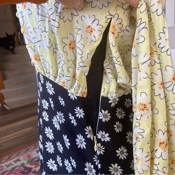 NWT ASOS Long Sleeve V-Neck Button Floral Mini Dress Women’s 6 - Picture 5 of 8